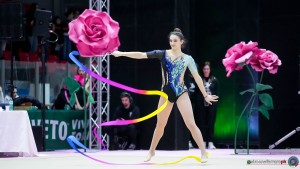 kinesis goxha daniela   nastro sfe03630a copia simone ferraro ph copia